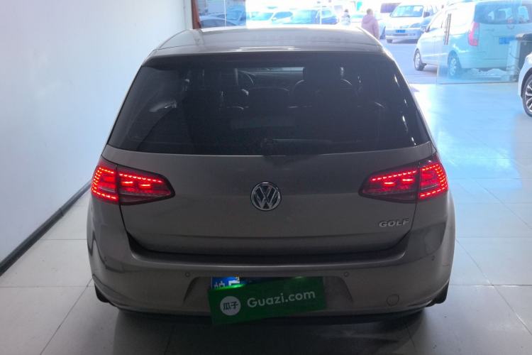 Used Volkswagen Golf 2015 1.6L Automatic Comfort Model
