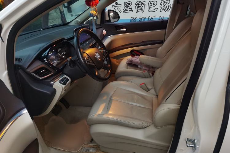 Used Buick GL8 2020 Land Business Class 652T Luxury Model
