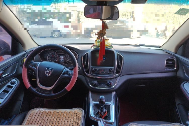 Used Baojun 560 2016 1.5T Manual Luxury Version