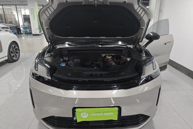 Used Lynk & Co 08 EM-P 2023 220km All-Wheel-Drive Performance Halo
