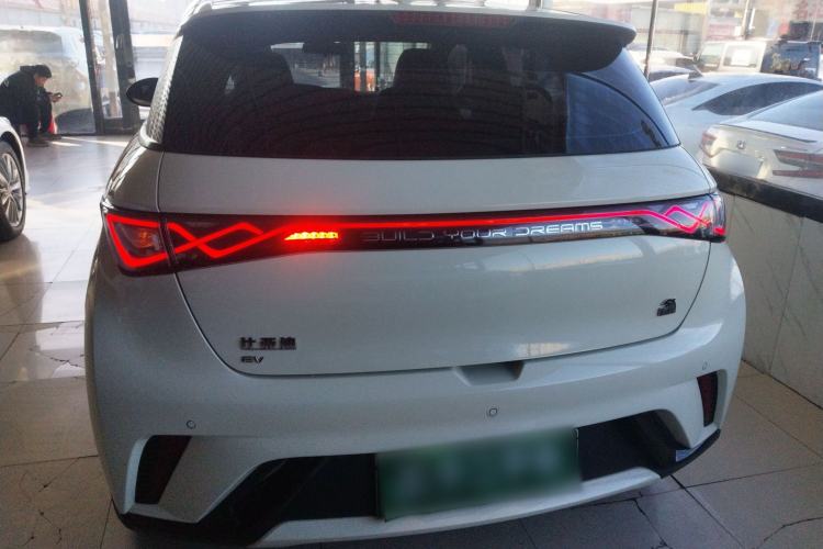 Used BYD Dolphin 2021 405 km Fashion Edition
