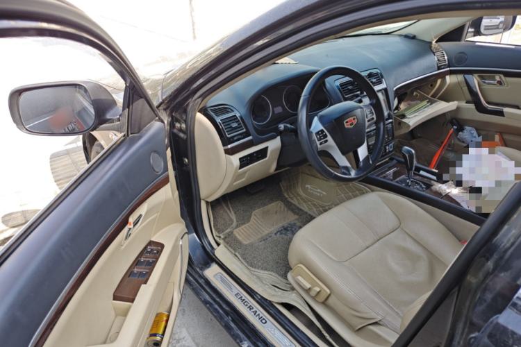 Used Geely Auto EC8 2015 2.0L Automatic Prestige Model
