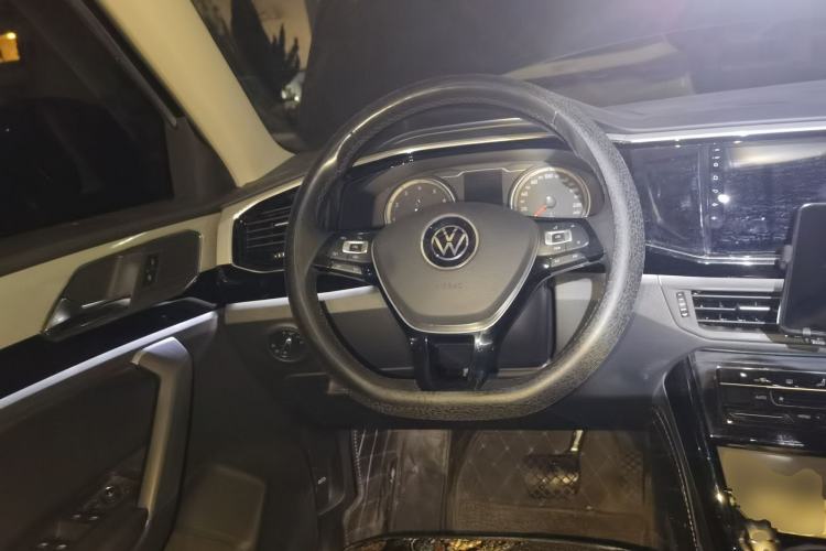 Used Volkswagen Tayron 2020 330TSI Two-Wheel Drive Luxury Smart Connectivity Version