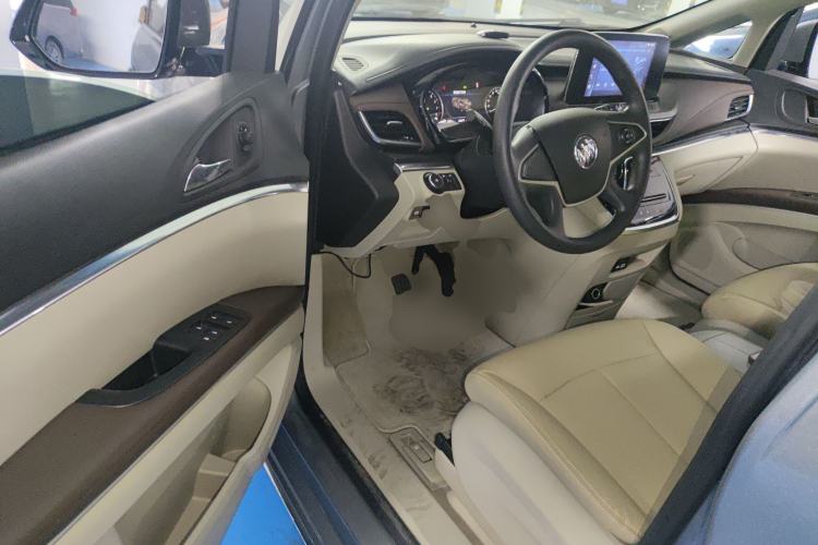 Used Buick GL8 2023 Land Executive Class Comfort Model
