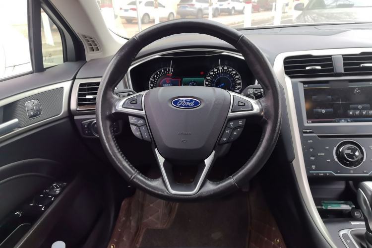 Used Ford Mondeo 2013 2.0L GTDi240 Flagship Edition