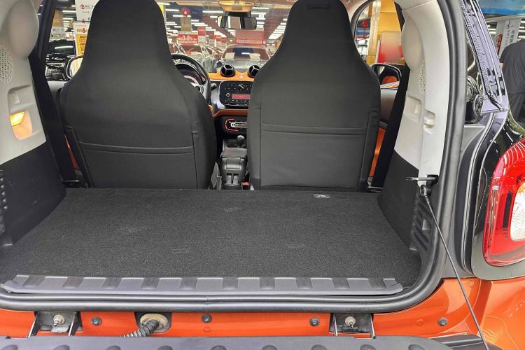 Used  fortwo 2015 1.0L 52 kW Hardtop Passion Edition
