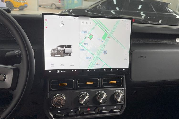 Used  V23 2025 401 Two-Wheel Drive Advanced Edition
