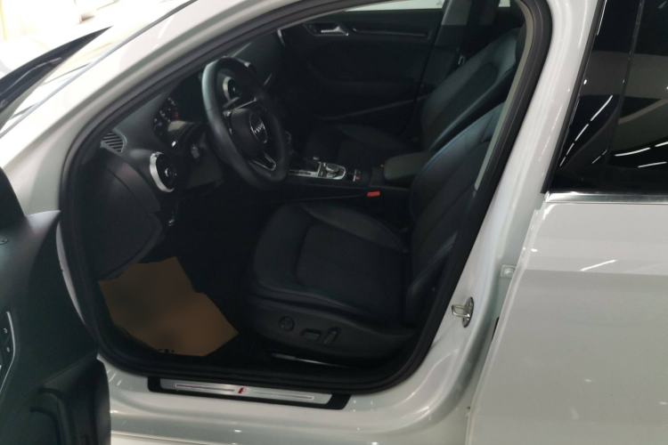 Used Audi A3 2018 30th Anniversary Edition Limousine 35 TFSI Fashion Model
