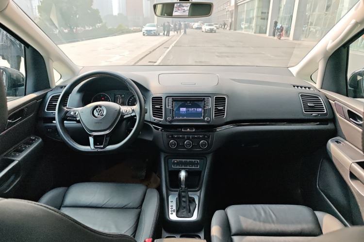 Used Volkswagen Sharan 2016 380TSI Luxury 7-Seater
