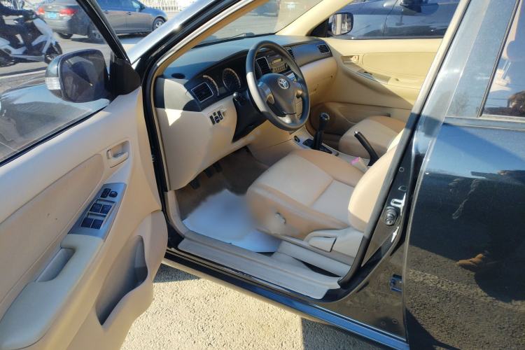 Used Toyota Corolla EX 2013 1.6L Manual Excellence Edition
