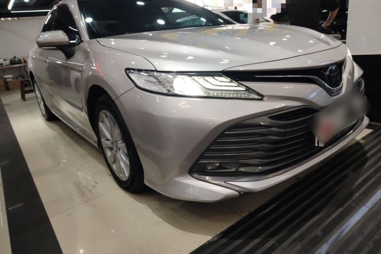 Used Toyota Camry 2019 2.0G Luxury Edition China VI Standard
