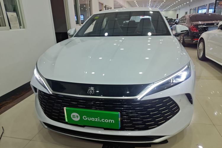 Used BYD Qin L 2025 DM-i Smart Drive 80KM Leading Model
