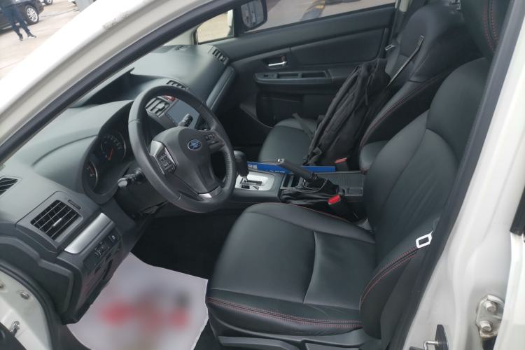 Used Subaru XV 2014 2.0i Comfort Navigation Edition
