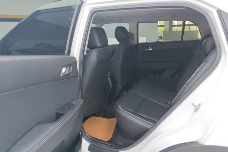 Used Hyundai ix25 2017 1.6L Automatic Smart Version
