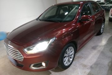 Used Ford Escort 2015 1.5L Automatic Fashion Model