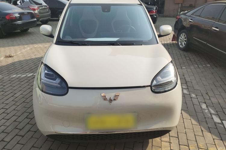 Used Wuling Bingo 2023 333 km Lingxi Connected+ Version
