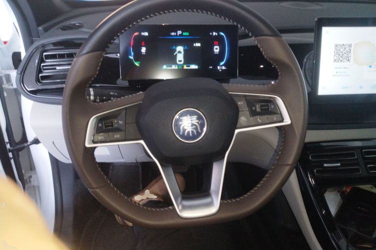 Used BYD Qin PLUS 2024 HONOR Edition DM-i 55KM Leading Model
