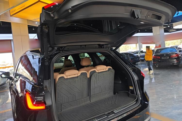 Used Nio ES8 2020 580 km Range Six-Seater Version