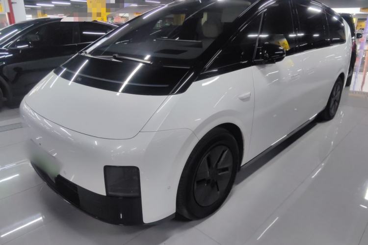 Used Li Auto MEGA 2025 Home Family Special Edition