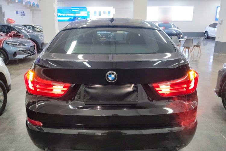 Used BMW 5 Series GT 2014 535i Leading Model