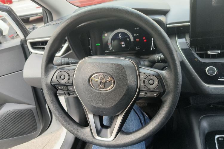 Used Toyota Corolla 2023 1.8L Smart Electric Hybrid Dual-Motor Elite Edition
