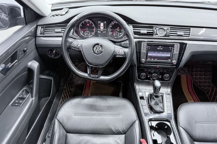 Used Volkswagen Passat 2017 330TSI DSG Prestige Edition
