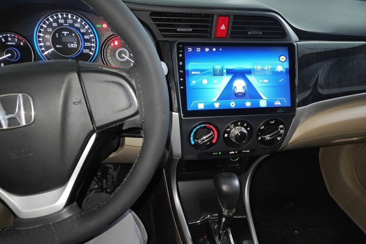 Used Honda Crider 2013 1.8L automatic comfort version
