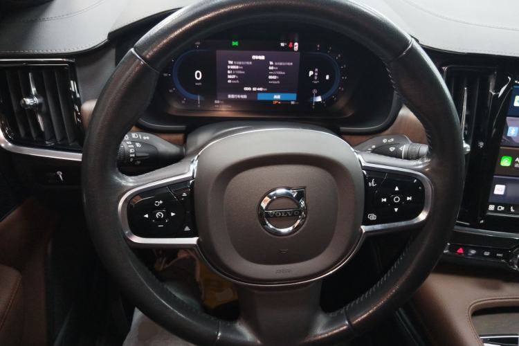 Used Volvo S90 2022 B5 Zhiyuan Luxury Edition