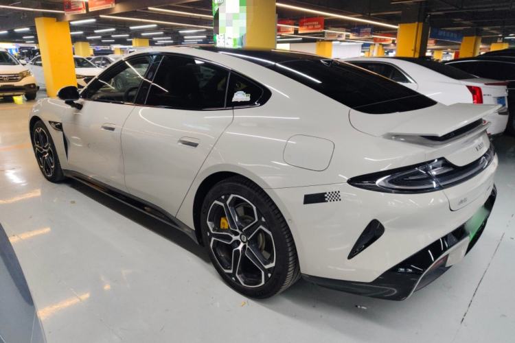 Used  SU7 2024 Four-Wheel Drive Ultra-Long Range Advanced Intelligent Driving Max Edition