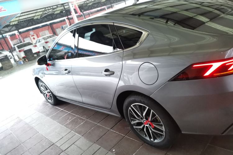 Used BYD Qin PLUS 2023 Champion Edition DM-i 120KM Leading Model
