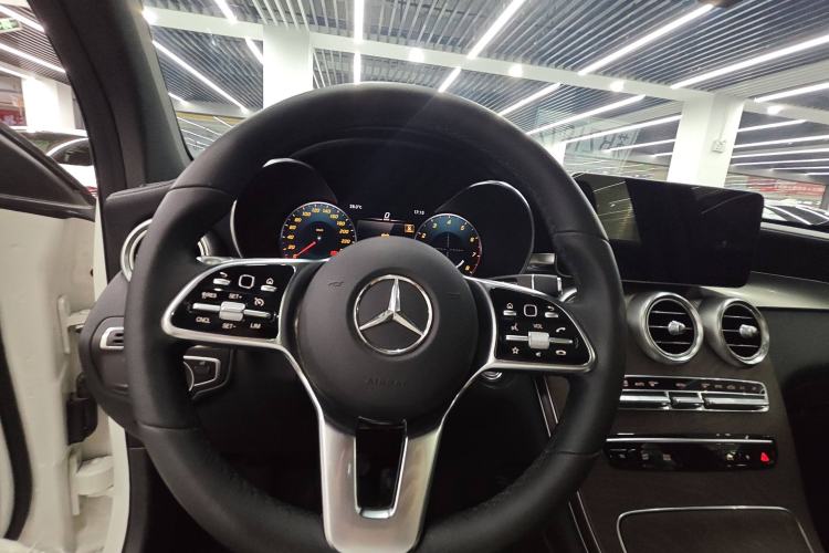 Used Mercedes-Benz GLC 2020 GLC 300 L 4MATIC Dynamic Edition
