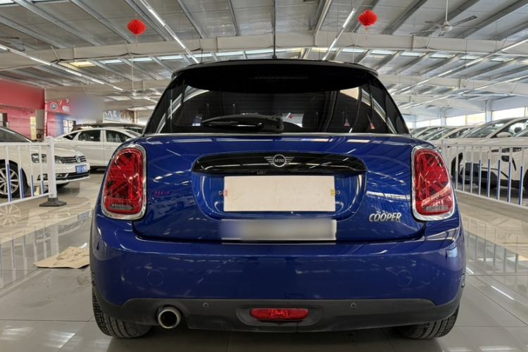 Used  MINI 2019 1.5T COOPER Classic Edition
