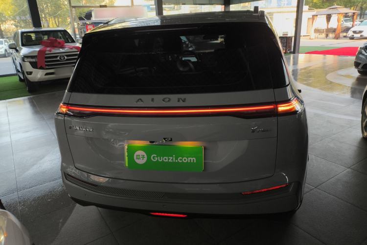 Used AION Y 2023 Younger Star Edition
