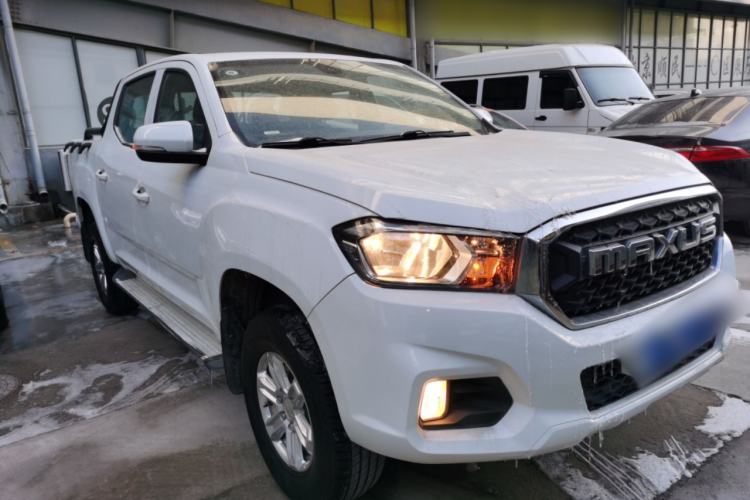 Used SAIC MAXUS T70 2020 2.0T Gasoline Manual Two-Wheel Drive Elite Version Standard Box High Ground Clearance
