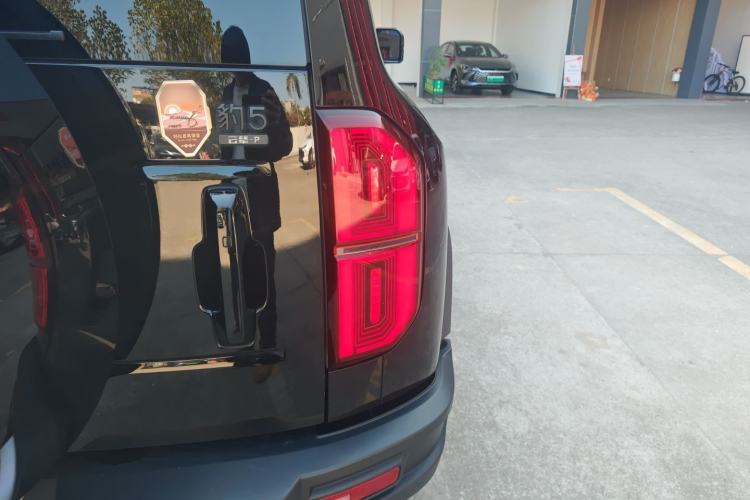 Used  Leopard 5 2023 Cloud Ride Flagship Edition
