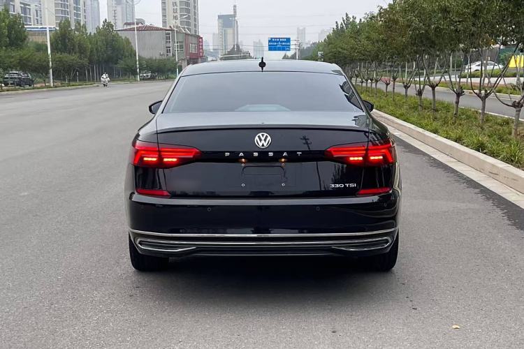 Used Volkswagen Passat 2019 330TSI Elite Edition China VI

