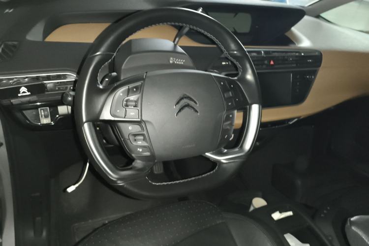 Used Citroen C4 Picasso 2015 Grand 1.6T Luxury 7-Seater