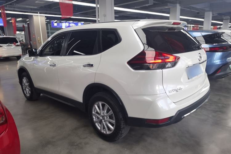 Used Nissan X-Trail 2022 Revised Version 2.0L Two-Wheel Drive Smart Connect & Comfort Edition
