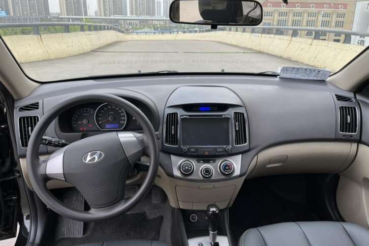 Used Hyundai Celesta 2015 1.6L Automatic Comfort Model