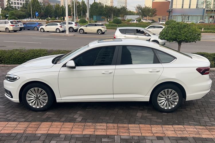 Used Volkswagen Lavida 2022 1.5L Automatic Vision Edition