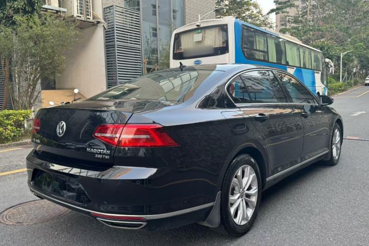 Used Volkswagen Magotan 2019 330TSI DSG Luxury Version China VI Standard

