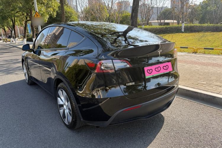 Used Tesla Model Y 2022 Rear-Wheel-Drive Version
