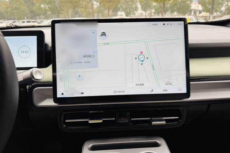 Used AION Y 2023 Younger