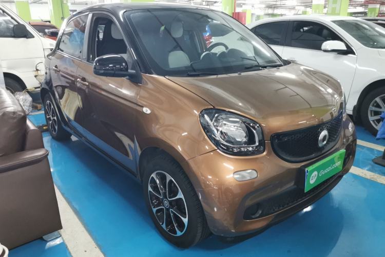 Used  forfour 2016 1.0L 52 kW Passion Edition
