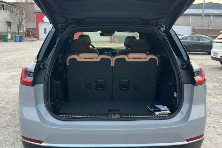 Used Nio ES8 2020 415 km Range 6-Seater Version