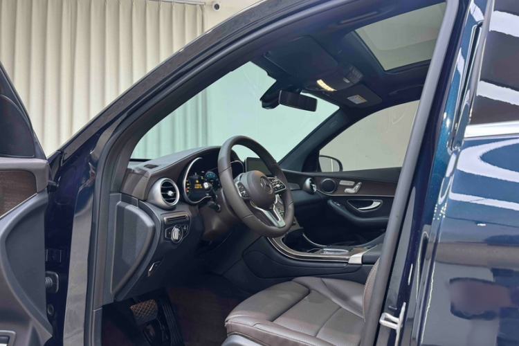 Used Mercedes-Benz GLC 2022 Second Facelift GLC 260 L 4MATIC Luxury Edition