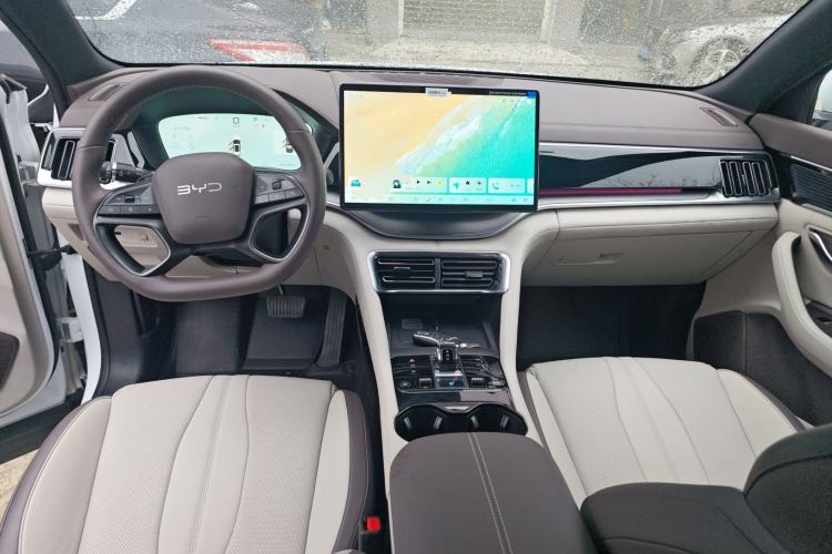 Used BYD Song PLUS New Energy 2025 DM-i 112KM Prestige Model
