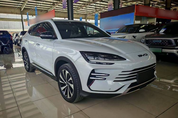 Used BYD Song PLUS New Energy 2023 Champion Edition DM-i 110KM Flagship Model
