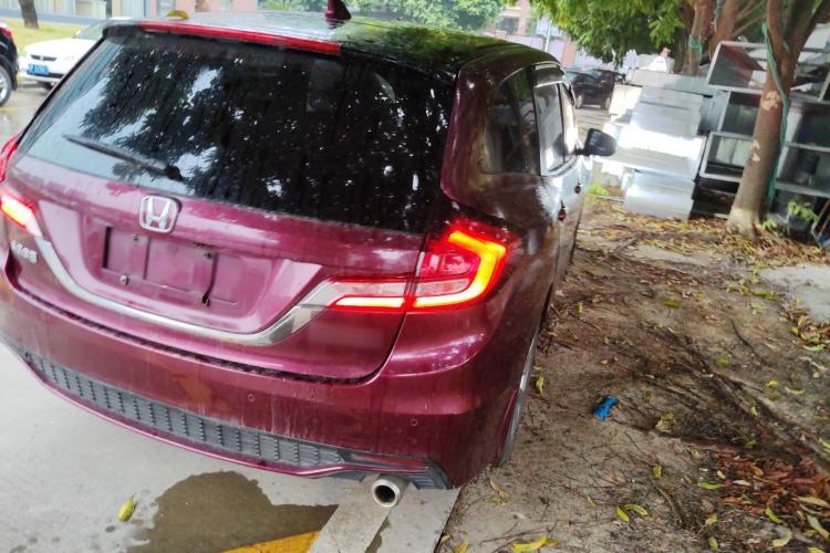 Used Honda Jade 2017 1.8L automatic Comfort version 5 seats
