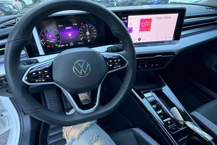 Used Volkswagen Lamando 2023 Lavida L 280TSI DSG Cool & Spicy Edition
